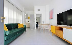 Piramide Charming Apartment